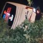 Viral Bus Kejar-kejaran Melawan Truk Gara-Gara Spion, Akhirnya Terguling
