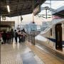 Viral Kereta Shinkansen Jepang Telat Gara-gara Turis Indonesia