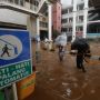 5 Berita Kesehatan: Cegah Penyakit Banjir, Menkes Terjunkan 11 Ribu Nakes