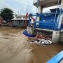 Banjir Jakarta Makin Besar, 4 Pintu Air Berstatus Siaga 1