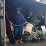 Banjir Surut, Warga di Tambun Bekasi Mulai Bersih-bersih Rumah