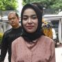 Benarkah Penderita Bipolar Seperti Medina Zein Tidak Boleh Memberi ASI?