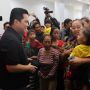 Menteri BUMN Kunjungi Dapur Umum PLN Peduli Banjir di Cengkareng