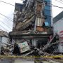 Gedung di Palmerah Roboh, Timpa Driver Gojek dan Penumpang