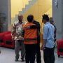 Ketemu di Lobi KPK, Imam Nahrawi Girang Pelukan dengan Pimpinan KPU