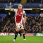 Titah Solskjaer, Man United Kini Serius Buru Donny van de Beek dari Ajax