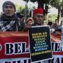 Perang Poster Kritik saat Demo Pro dan Kontra Anies Baswedan