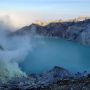 Muncul Buih Diduga Beracun, Kawah Ijen Tetap Dibuka