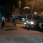 Viral Remaja Bersarung Nekat Hadang Truk dan Nyaris Tergilas, Bikin Miris