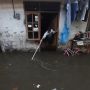 5 Langkah Cara Membersihkan Tembok Bekas Banjir