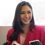 Jessica Mila Idap Penyakit Kelainan Tulang Belakang