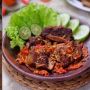 Resep Iga Penyet, Pedas Manisnya Bikin Semua Suka