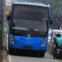 Dihadang Polisi di Jalur Transjakarta, Pemotor Panik Lawan Arah