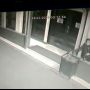 Aksi Terekam CCTV, Maling Kotak Amal Masjid di Mampang Bawa Gerinda