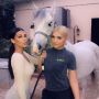 Kayak Kembar, Dua Selebgram Ini Mirip Kim Kardashian dan Kylie Jenner
