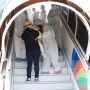Penampakan Pesawat China Jemput 61 Warga Wuhan di Bandara Ngurah Rai Bali