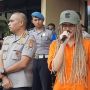 Lewat Rambut Lucinta Luna, Polisi Telisik Temuan Ekstasi di Tong Sampah