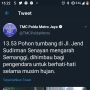 Hujan Deras Guyur Jakarta, Pohon di Depan Polda Metro Jaya Tumbang