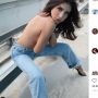 Artis Transgender Millendaru Kalau Sholat Tetap Pakai Sarung, Bukan Mukena