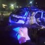 Diduga Terobos Palang Perlintasan, Fortuner Ringsek Diseruduk Kereta Api