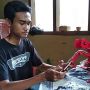 Tak Cuma Egg Filling Robot untuk Ibunya, Agung Juga Ciptakan "Smart Garden"