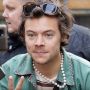 Maskeran hingga Belajar, Ini Tips Karantina Asyik ala Harry Styles