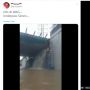 Video Viral Diduga Underpass Senen Terendam Banjir, Warganet: Curug Senen
