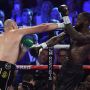 Wilder vs Fury Raup Pemasukan Triliunan, PBSI Rugi Materiil dan Immateriil