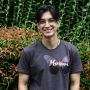 Foto Ciuman Diduga Junior Roberts dan Gabriella Ekaputri Bikin Heboh