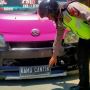 Pakai Plat Bertuliskan Kamu Cantik, Sopir Mobil Ini Kena Pasal Berlapis