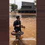 Kopi Gratis untuk Sopir Truk Pengangkut Warga Banjir, Warganet: Mantul!!