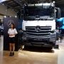 Daimler Kolaborasi Melokalkan Kendaraan Komersial di China