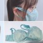 Model Cantik Jepang Bikin Tutorial Ubah BH Jadi Masker, Tentu Saja Viral