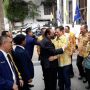 Peluk-pelukan di DPP Golkar, Airlangga ke Paloh: Selamat Kembali ke Rumah