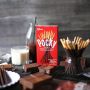 Viral Warganet Makan Pocky Pakai Cara Tak Biasa, Publik Syok: Sekte Apa Ini?