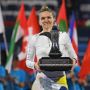 Atlet Cantik Simona Halep Ajak Fans Bantu Perangi Wabah Corona