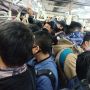 Panen Kritikan, Jadwal Perjalanan KRL Kembali Normal Sore Nanti