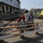 Puluhan Warga Positif COVID-19, Satu Kampung di Cianjur Diisolasi