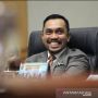 Ahmad Sahroni Dukung Nikita Mirzani di Kasus Lolly, Netizen: Fitri Salhuteru Pasti Tantrum
