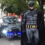 Lawan Covid-19: Viral Batman Turun Tangan Minta Warga di Rumah Aja