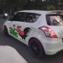 Simpel tapi Ngena, Modifikasi Striping Mobil Ini Bikin Lapar Instan