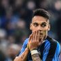 Ngotot Dapatkan Lautaro, Barcelona Sodorkan Nama Umtiti ke Inter Milan
