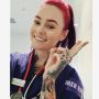 Dokter dengan Tato Terbanyak Ini Protes Karena Tak Boleh Pakai Bikini