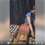 Putri Gembong Narkoba El Chapo Bagikan Paket Sembako Gratis Selama Corona