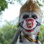 Takut Kena Corona, Patung Wayang di Balai Kota Solo Dipakaikan Masker