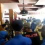 Viral Petugas Covid-19 Bentak Karyawati Toko, Caranya Malah Diprotes Publik