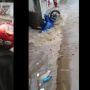 Viral Video Pemotor Terseret Banjir hingga Tewas, Warga Teriak Histeris