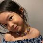 Terenyuh Kondisi Dokter, Gadis Cilik Sumbang APD dari Hasil Jualan Kalung