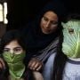 Cegah Wabah Corona,  Anak-anak Palestina Gunakan Masker Sayuran