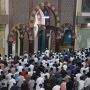 Tak Mau Ketahuan Aparat, Warga Matikan Lampu Masjid Saat Salat Tarawih